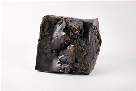 Carlo Zauli (Faenza, 18/08/1926 - Faenza, 14/01/2002) 
Scultura in bronzo 
 Cm 13x15x13