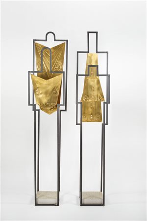 Annamaria Gelmi (Trento, 1943 - ) 
"Lui e Lei" anni '90
Ferro Ottone Travertino Cm 218 x 30.5 x 30.5