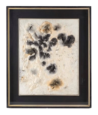 Frans Krajcberg (Kozienice, 1921 - Rio de Janeiro, 2017) 
"Superficie lunare" 1961
Olio e tecnica mista su tela Cm 59x46