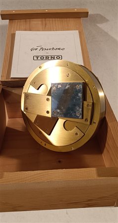 POMODORO GIÒ Pesaro (Pu) 1930 Bindella 1970 scultura in ottone es. 83/150...