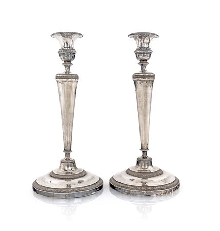 Coppia di candelieri in argento, Roma altezza cm 32 - peso complessivo gr....