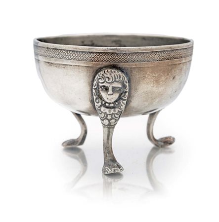 Saliera in argento 833/000, Napoli, prima metà del XIX secolo cm 5x6,5 - gr....
