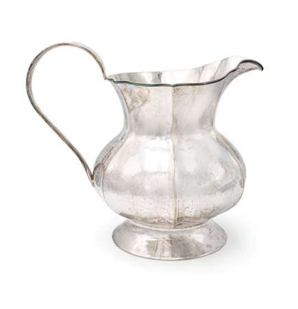 Brocca in argento altezza cm 22,5 - gr. 840