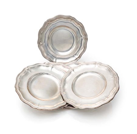 Sei piattini circolari diametro cm 15 - gr. 614 con orlo sagomato...