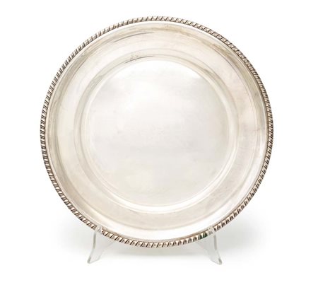 Piatto da portata in argento 800/000 di forma circolare diametro cm 37 - gr....