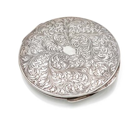 Portacipria in argento inciso con specchio diametro cm 10 - peso lordo gr....