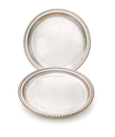 Coppia di piattini sottobottiglia con profilo cordonato diametro cm 13,7 -...