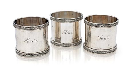 Tre porta tovagliolo ad anello in argento con profilo a palmette cm 4,5x5 -...