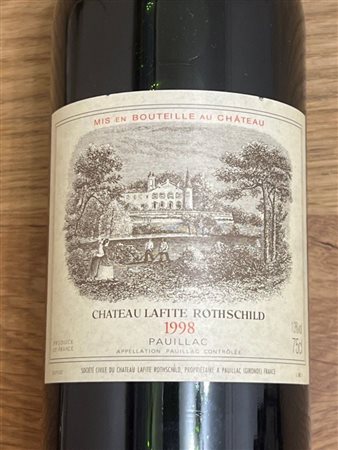  
Château Lafite Rothschild 1998 3 Bot 
 