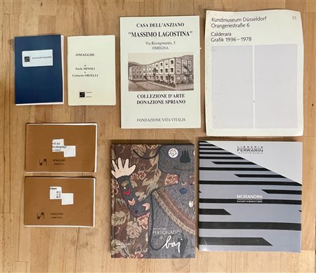 ENRICO BAJ E MARCELLO MORANDINI - Lotto unico di 8 cataloghi