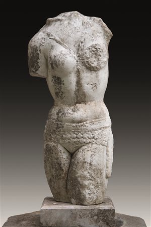 Antica scultura raffigurante un torso di odalisca (h.cm.90x40) Old sculpture...