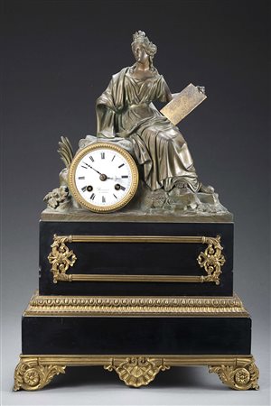 Pendola in bronzo dorato ossidato e marmo nero del Belgio, firmata "BERNIER A...