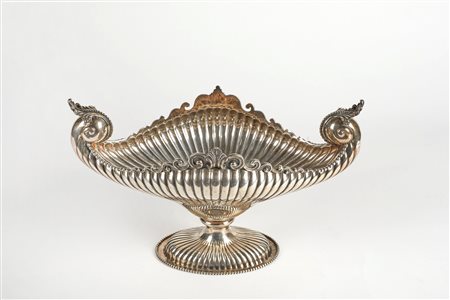  
Centrotavola in argento 
 Cm 20x35