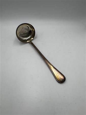  
Mestolo in argento 
 Peso: 276 gr