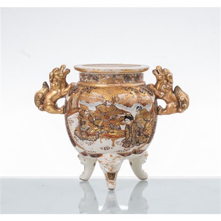 MANIFATTURA GIAPPONESE DEL XIX SECOLO, Vaso Satsuma