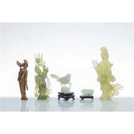 MANIFATTURA ORIENTALE DEL XX SECOLO, 5 piccole sculture