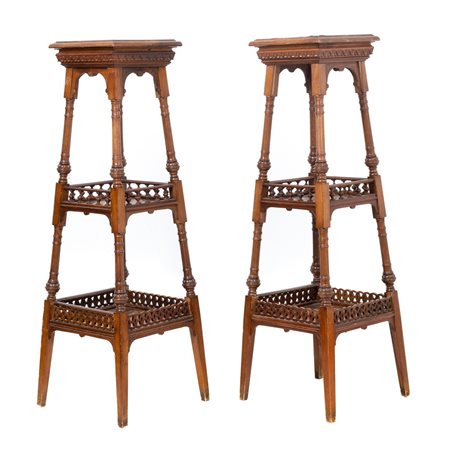 MANIFATTURA ITALIANA DELLA FINE DELL'800, Coppia di cantoni