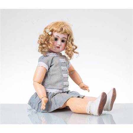 MANIFATTURA EUROPEA DEL XX SECOLO, Bambola