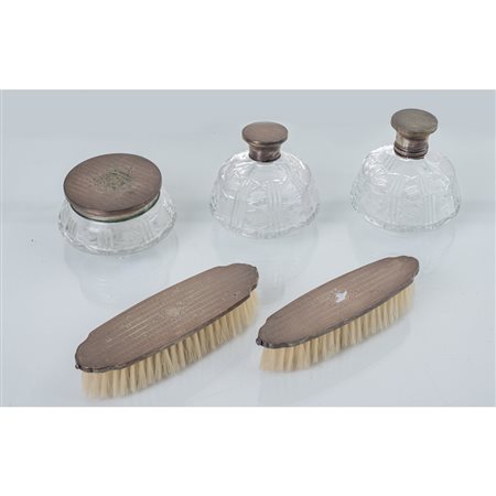 MANIFATTURA ITALIANA DEL XX SECOLO, Servizio da toletta