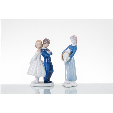 MANIFATTURA EUROPEA DEL XX SECOLO, Due piccole sculture