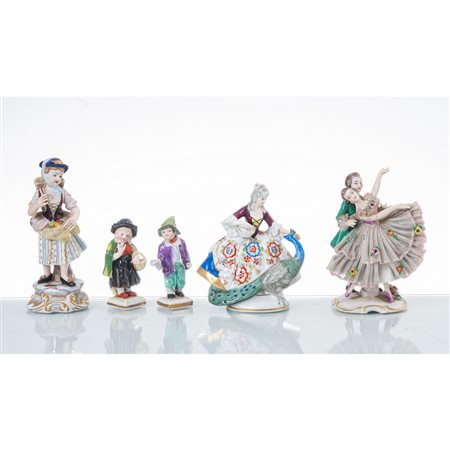 MANIFATTURA CAPODIMONTE DEL XX SECOLO, Cinque sculture