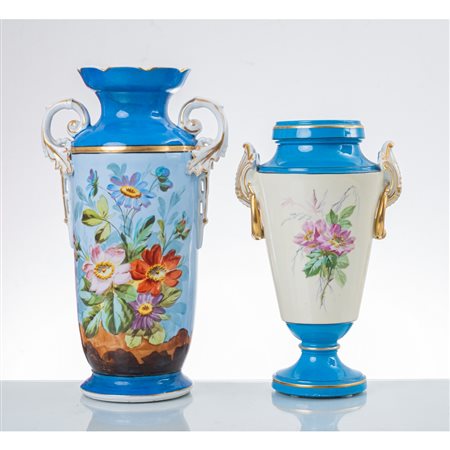 MANIFATTURA EUROPEA DEL XIX SECOLO, Due vasi