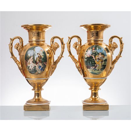 MANIFATTURA EUROPEA DELLA FINE DEL XX SECOLO, Coppia di vasi