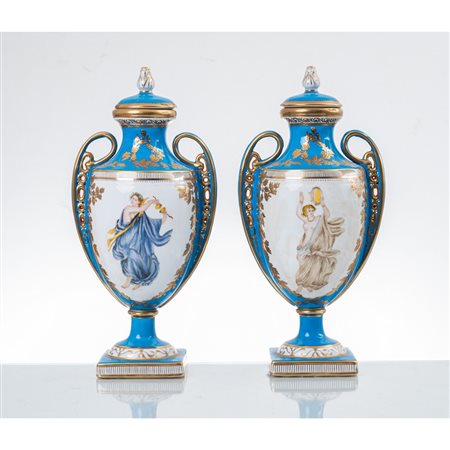 MANIFATTURA EUROPEA DEL XX SECOLO, Coppia di potiche