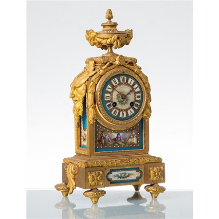 MANIFATTURA FRANCESE DEL XIX SECOLO, Orologio da tavolo