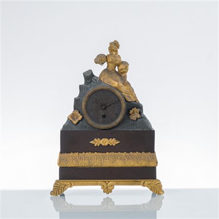 MANIFATTURA FRANCESE DEL XIX SECOLO, Orologio da tavolo