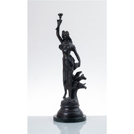 MANIFATTURA EUROPEA DEL XX SECOLO, Scultura in bronzo