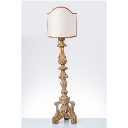 MANIFATTURA ITALIANA DEL XVIII SECOLO, Candelabro