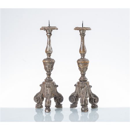 MANIFATTURA ITALIANA DEL XIX SECOLO, Piccoli torcieri