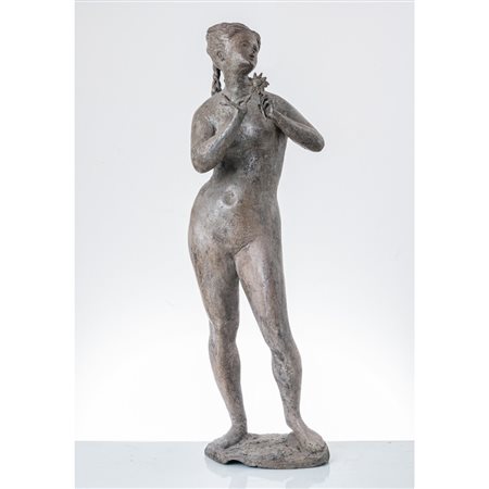 SALVO GIORDANO, Donna con fiore e petalo, Scultura in bronzo