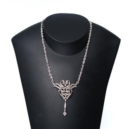 COLLANA Liberty in oro bianco 18 KT con diamanti