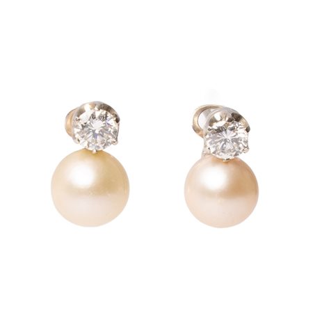 ORECCHINI in oro bianco 18 KT con brillanti e perle coltivate