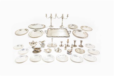 LOTTO DI OGGETTI IN ARGENT0