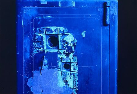 Maurizio Cattelan “76.400.000 – Cassaforte svaligiata (part.)” 1992