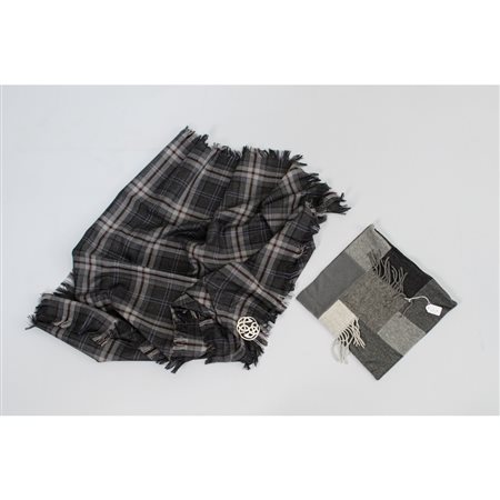 MAC GREGOR AND MAC DUFF (Attr.le), Kilt e cuscino