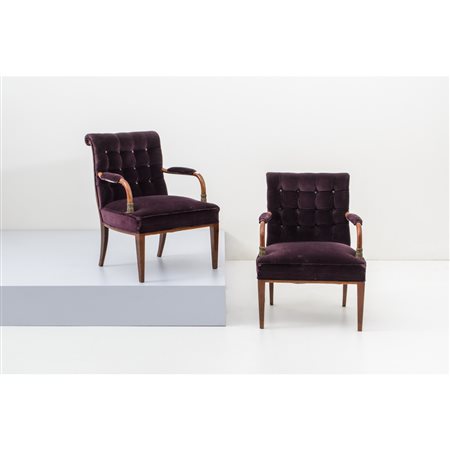 PRODUZIONE INGLESE 1850 ca., Coppia poltrone Vittoriane