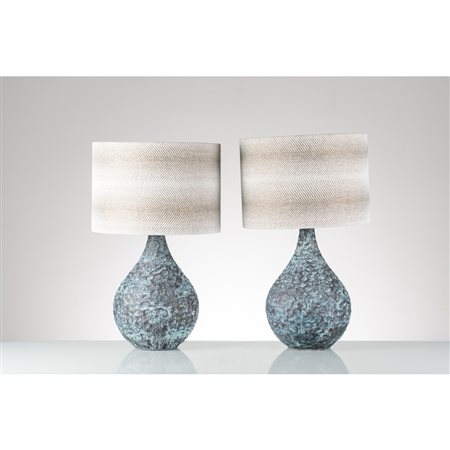 PRODUZIONE INGLESE 2000 ca., Coppia di lampade da tavolo