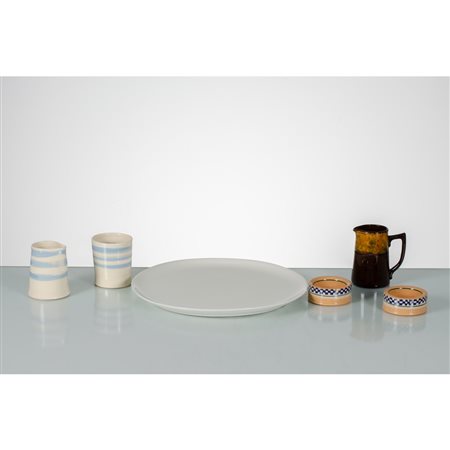 NICOLAS MOSS, Oggetti vari