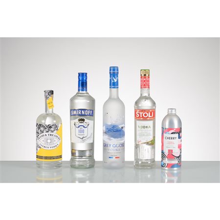 TRASH E TREASURE, SMIRNOFF, GREY GOOSE, STOLI, M&S