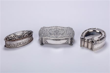 Tre scatole, England, early 20th century