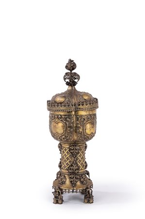 Coppa in stile neogotico, Europe, 19th century
