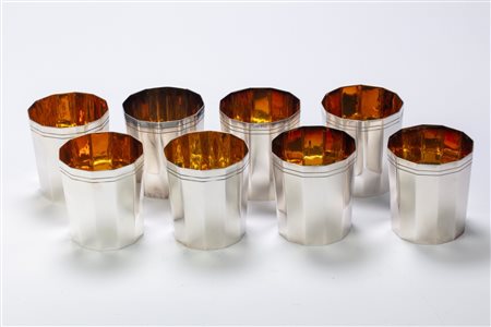 ARGENTERIA DABBENE - Otto bicchieri, Italy, second half of the 20th century 
