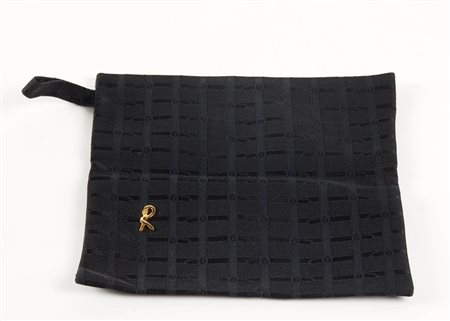 Roberta  Di Camerino  
Pochette 
 
