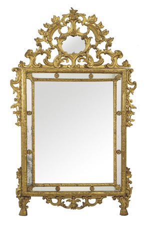 MOBILE DEL XVIII SECOLO SPECCHIERA IN LEGNO SCOLPITO E DORATO, XVIII SECOLO,...