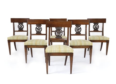 MOBILE DEL XIX SECOLO SEI SEDIE IN NOCE, XIX SECOLO, schienale con cartella...