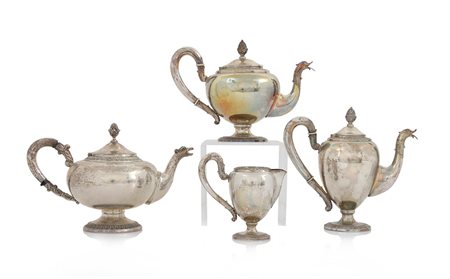 ARGENTI RECENTI SERVIZIO DA TE' E CAFFE' IN ARGENTO, XX SECOLO, composto da...
